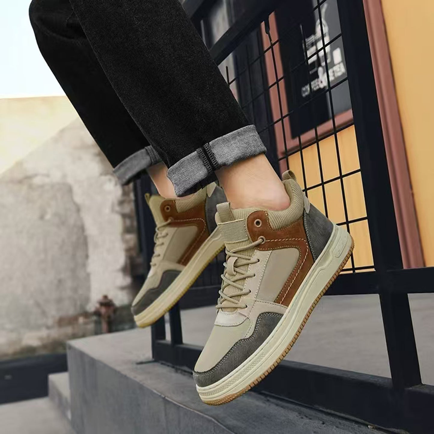 Men's Skateboarding Shoes Sneakers Leather Low-top Lace Up Flats for Male Retro Handmade Casual